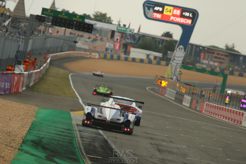 Illustration for article titled Le Mans 24hrs Photo Extravaganza